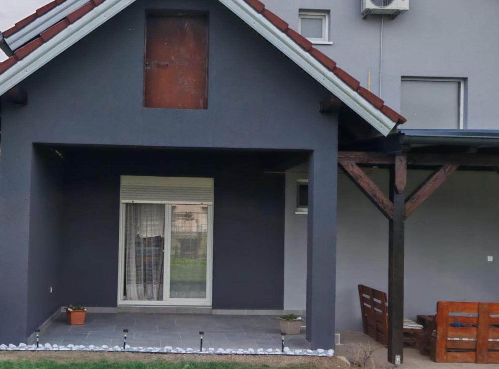 Apartmani Tea I Toni Gradiste Exterior photo